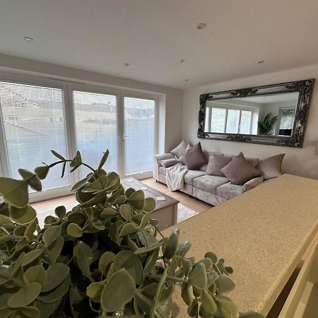 2Bed Ground Floor Flat + Garden Apartment Sunningwell ภายนอก รูปภาพ